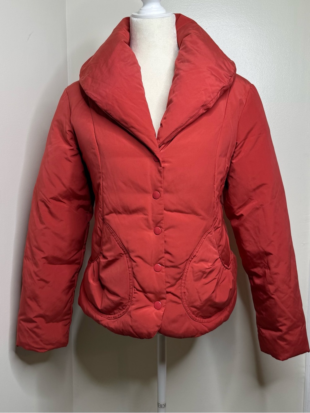 Talbots Petites Short Puffer Jacket Down/Feathers Size Medium Shawl Collar